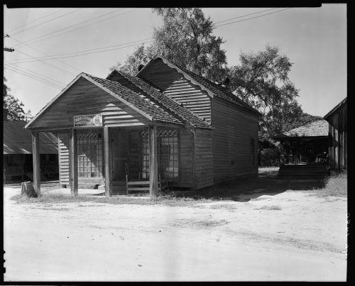 Old Shop Greensboro Vicinity 1939 Photo by Frances Benjamin Johnston Library of Congress Brian Brown Georgia in the Great Depression Website 2014